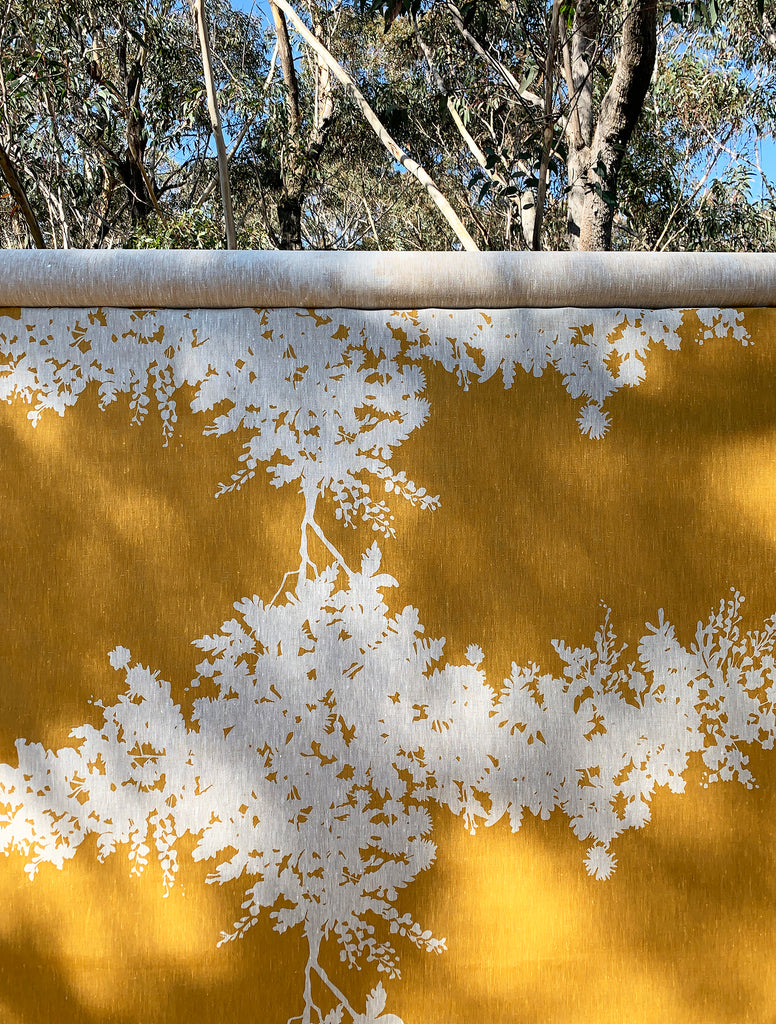 Wattle Old Gold #68 - midweight linen on the roll