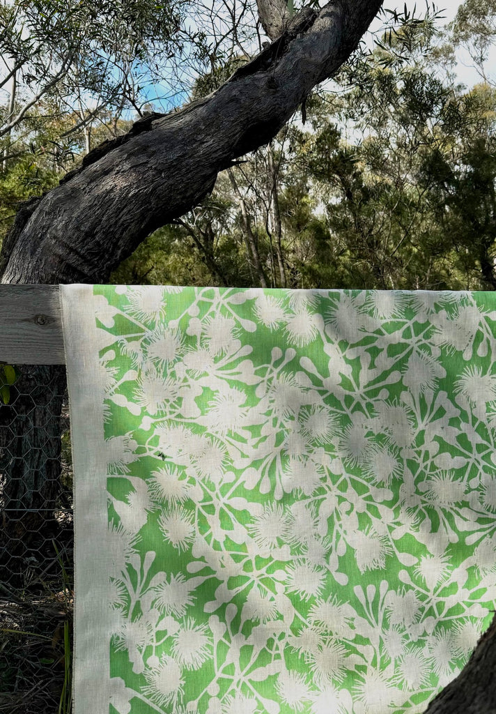 Gumblossom Minty Pea - midweight linen cut piece 75cm x 148cm