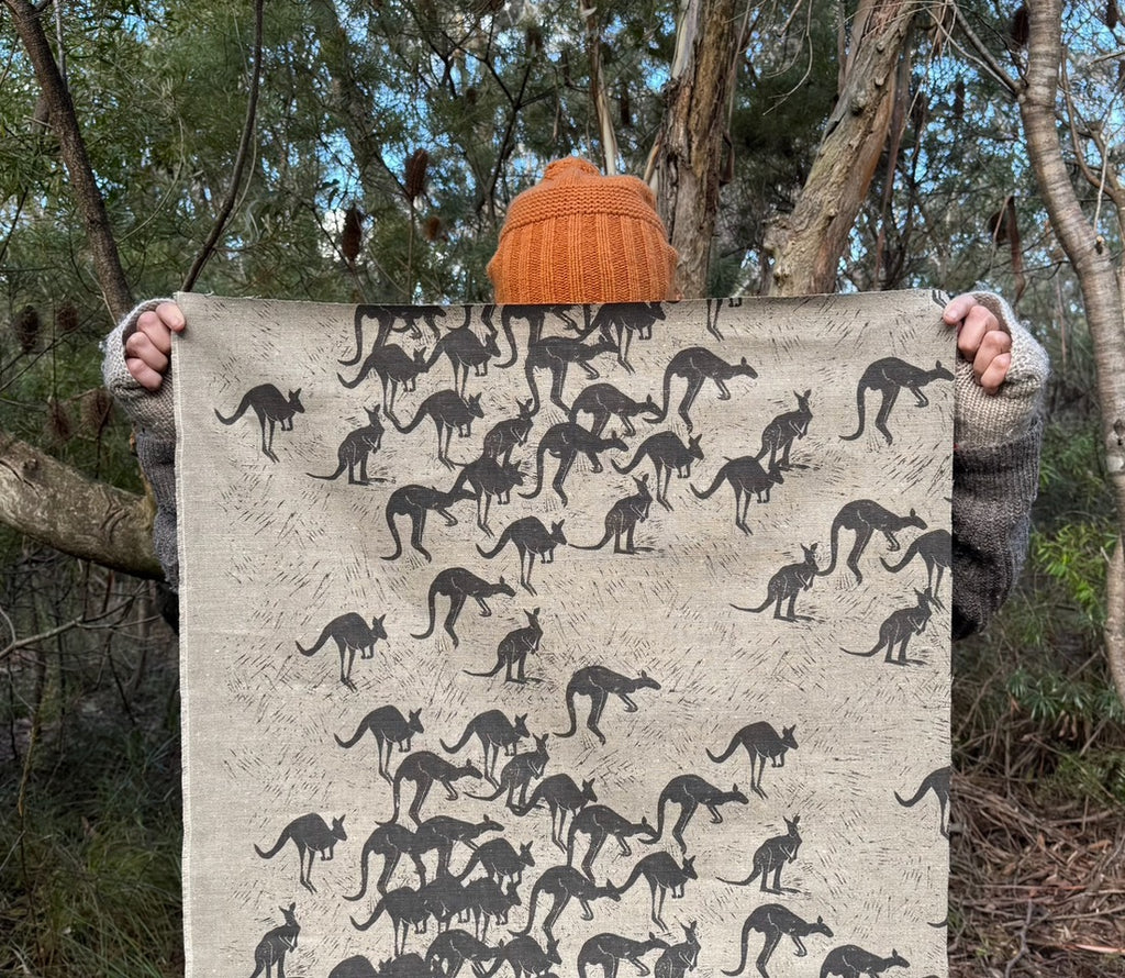 Kangaroo Run Umber - heavyweight linen cut piece 70cm x 76cm