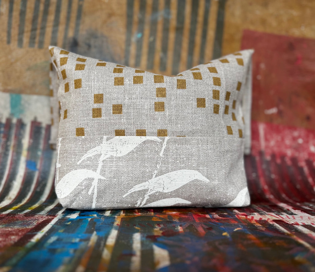 Paterson Project Pouch - Box Sand + Currawong White + Thatch Slate